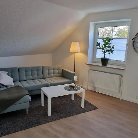 Ferienwohnungen Springer In Schoenefeld Ot Grossziethen Div Apartments Fuer Bis Zu 6 Personen Exterior photo