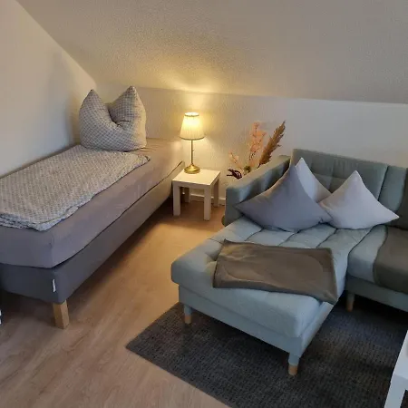 Ferienwohnungen Springer In Schoenefeld Ot Grossziethen Div Apartments Fuer Bis Zu 6 Personen Exterior photo