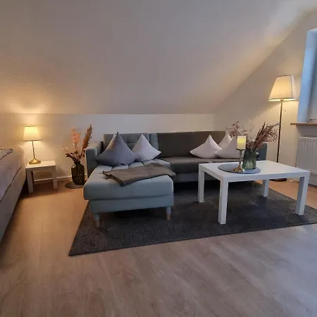 Ferienwohnungen Springer In Schoenefeld Ot Grossziethen Div Apartments Fuer Bis Zu 6 Personen Exterior photo