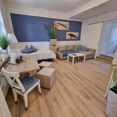 Ferienwohnungen Springer In Schoenefeld Ot Grossziethen Div Apartments Fuer Bis Zu 6 Personen Exterior photo
