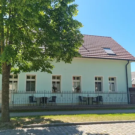 Ferienwohnungen Springer In Schoenefeld Ot Grossziethen Div Apartments Fuer Bis Zu 6 Personen Exterior photo