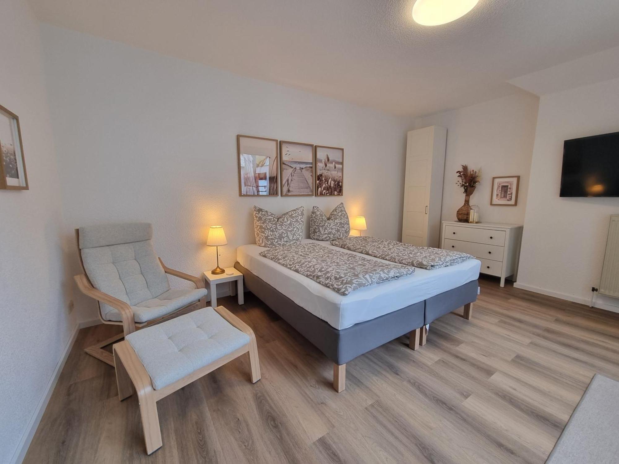 Apartment Springer In Ot Grossziethen Div Fuer Bis Zu 6 Personen Schoenefeld